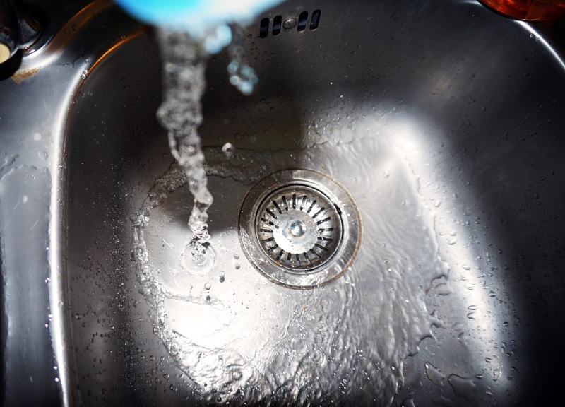 Sink Repair Oxted, Limpsfield, Hurstgreen, RH8